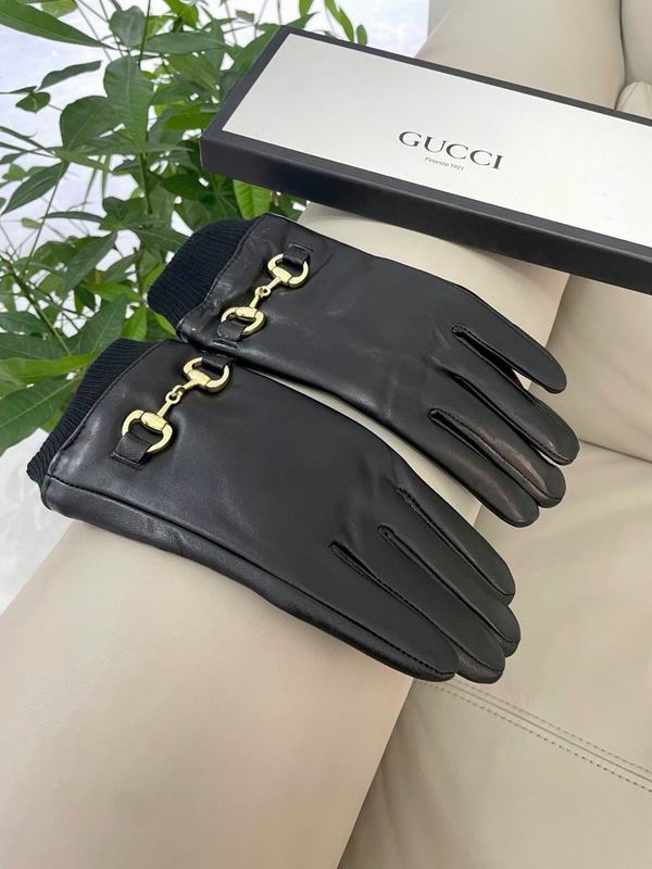Gucci gloves 25